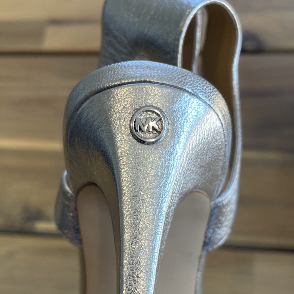 Michael Kors Womens Silver Double Ankle Strap Formal Heels 7.5 - Picture 5 of 6